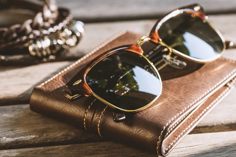 Erkekler için Yaz Aksesuarları